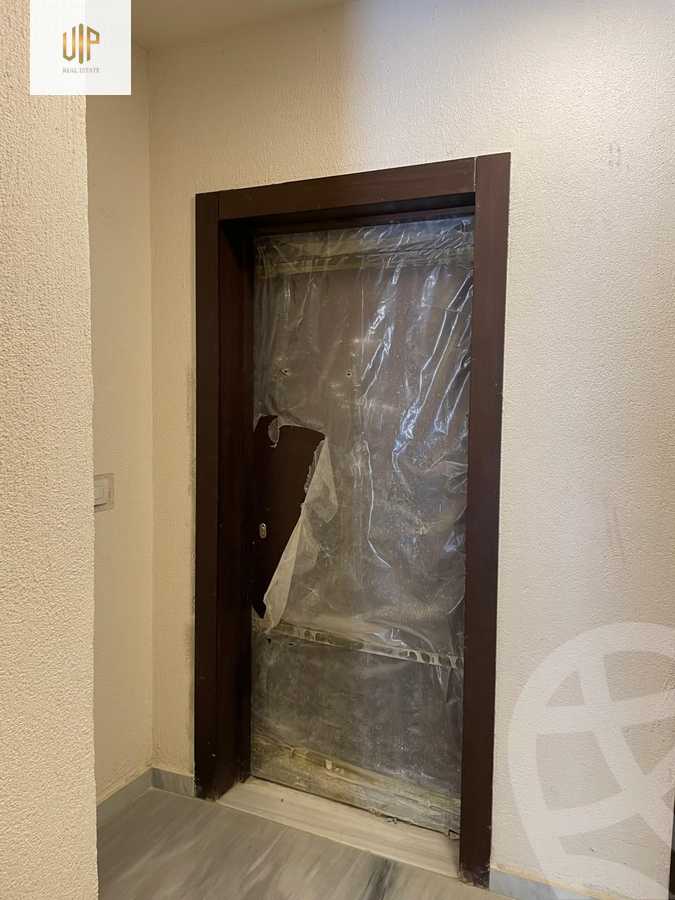 https://aqarmap.com.eg/en/listing/5619510-for-sale-cairo-new-cairo-compounds-lakeview-residence