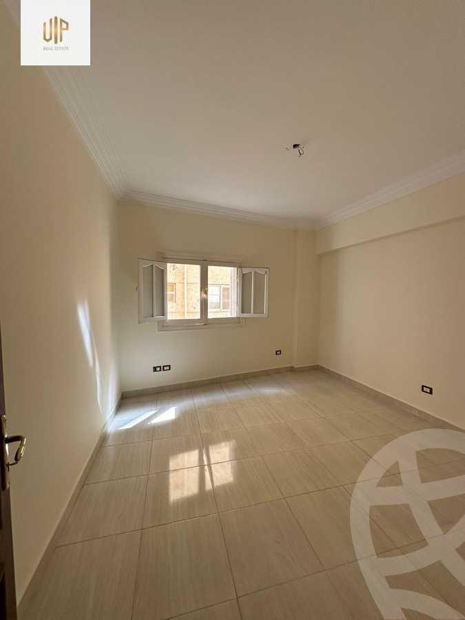 https://aqarmap.com.eg/ar/listing/5619702-for-sale-cairo-new-cairo-el-narges-el-narges-omarat-mohamed-sabry-abu-alam-st