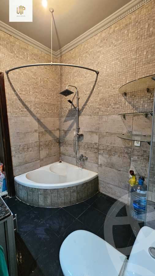 https://aqarmap.com.eg/en/listing/5622823-for-sale-cairo-new-cairo-el-banafsg-el-banafsag-omarat-al-gabri-st