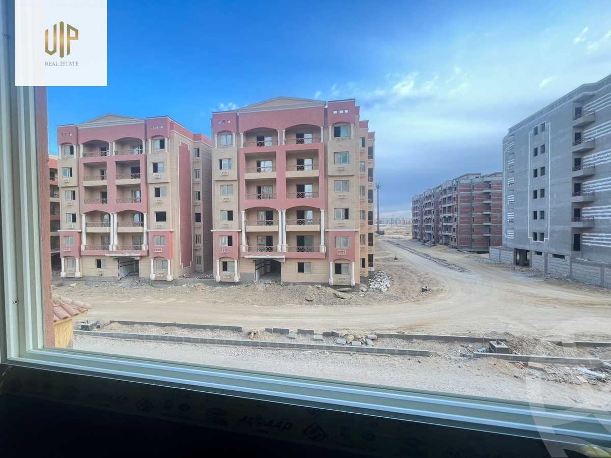 https://aqarmap.com.eg/en/listing/5622889-for-sale-cairo-new-cairo-compounds-loaloat-new-cairo