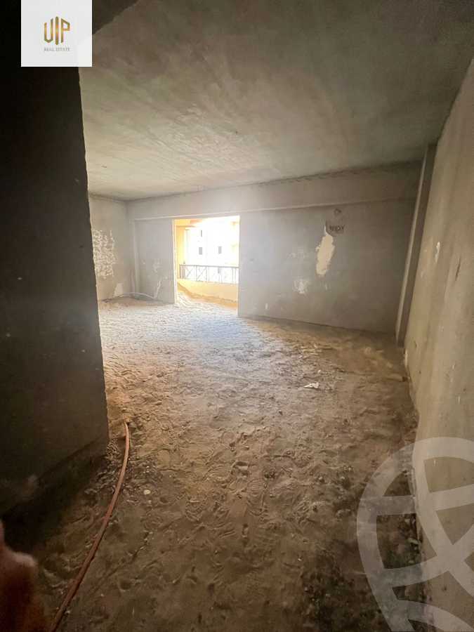 https://aqarmap.com.eg/en/listing/5623097-for-sale-cairo-new-cairo-compounds-green-house-endowments