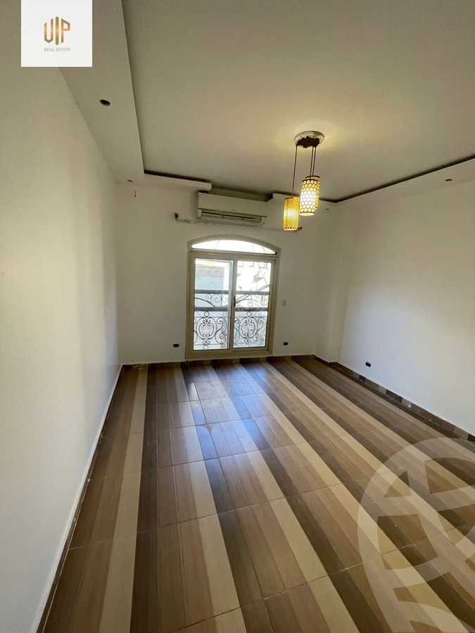 https://aqarmap.com.eg/en/listing/5643135-for-sale-cairo-new-cairo-ganob-el-akadamiya-south-academy-a-al-mekdad-ibn-omar-street