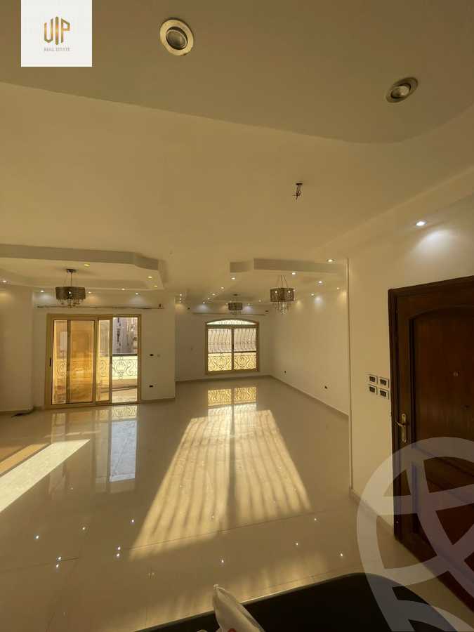https://aqarmap.com.eg/en/listing/5643135-for-sale-cairo-new-cairo-ganob-el-akadamiya-south-academy-a-al-mekdad-ibn-omar-street