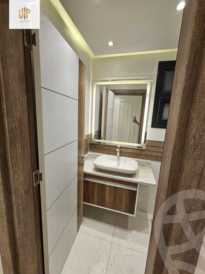 https://aqarmap.com.eg/en/listing/5643182-for-sale-cairo-new-cairo-compounds-azad