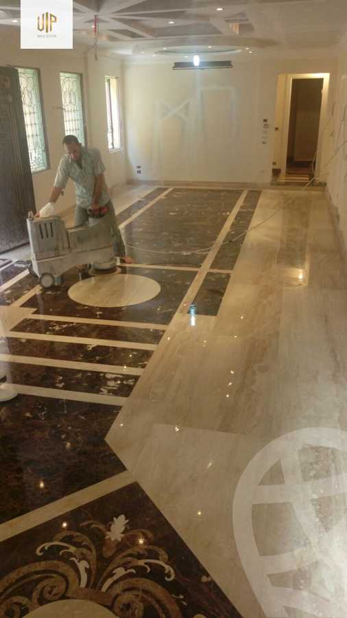 https://aqarmap.com.eg/ar/listing/5684368-for-sale-cairo-new-cairo-ganob-el-akadamiya-orouba-axis