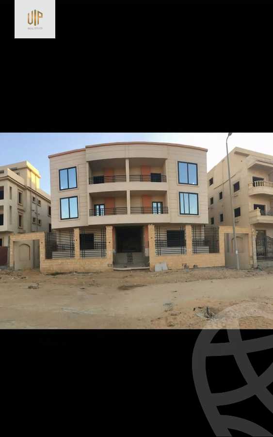 https://aqarmap.com.eg/ar/listing/5684416-for-sale-cairo-badr-city-hai-el-zohour-fifth-neighborhood-hay-el-koronfil-el-koronfil-villas