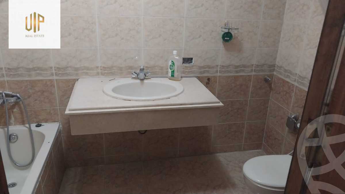 https://aqarmap.com.eg/en/listing/5694047-for-rent-cairo-new-cairo-el-ahyaa-third-neighborhood-street-1
