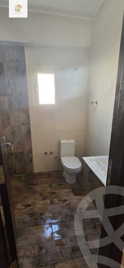 https://aqarmap.com.eg/en/listing/5789008-for-sale-cairo-el-shorouk-compounds-maadi-view