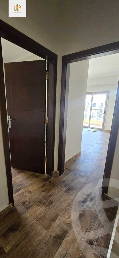 https://aqarmap.com.eg/en/listing/5789008-for-sale-cairo-el-shorouk-compounds-maadi-view