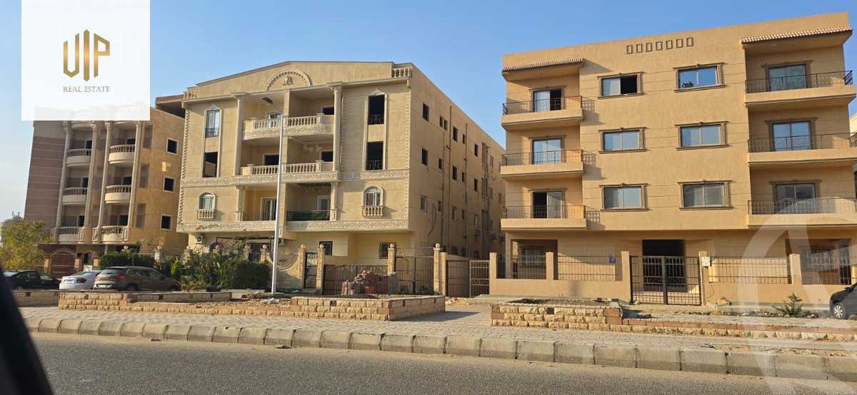 https://aqarmap.com.eg/en/listing/5789008-for-sale-cairo-el-shorouk-compounds-maadi-view