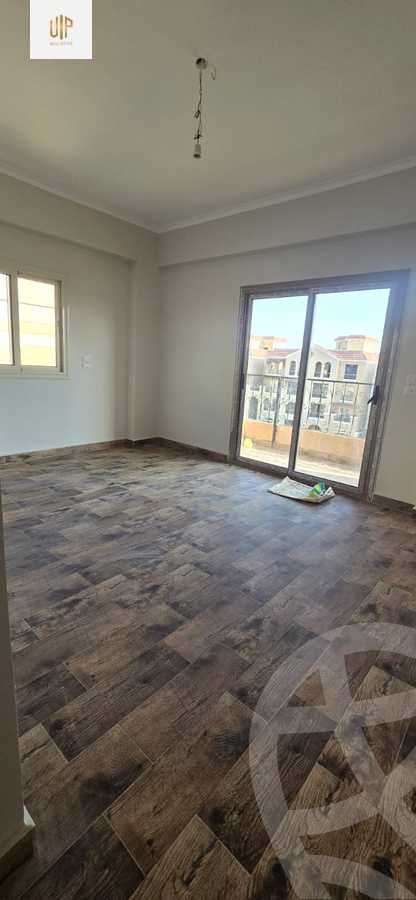https://aqarmap.com.eg/en/listing/5789008-for-sale-cairo-el-shorouk-compounds-maadi-view