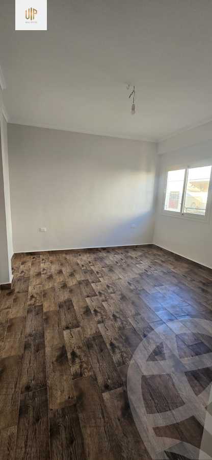 https://aqarmap.com.eg/en/listing/5789008-for-sale-cairo-el-shorouk-compounds-maadi-view