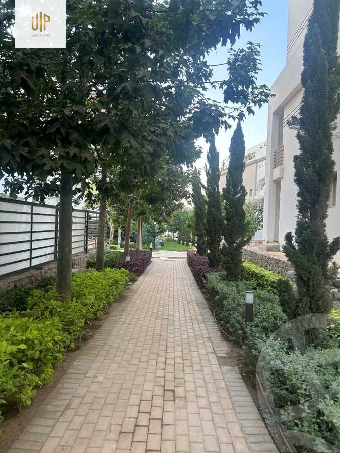https://aqarmap.com.eg/ar/listing/5806044-for-sale-cairo-new-cairo-compounds-hyde-park-park-corner-hyde-park