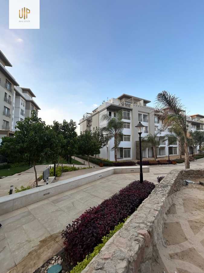 https://aqarmap.com.eg/ar/listing/5806044-for-sale-cairo-new-cairo-compounds-hyde-park-park-corner-hyde-park