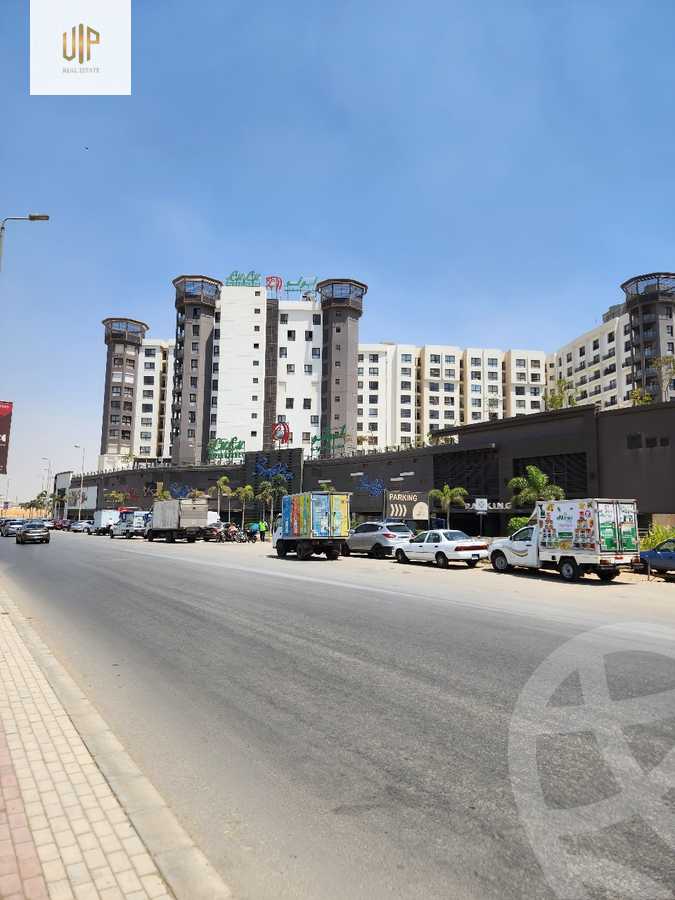 https://aqarmap.com.eg/en/listing/5806109-for-sale-cairo-new-cairo-compounds-park-mall-arab-development