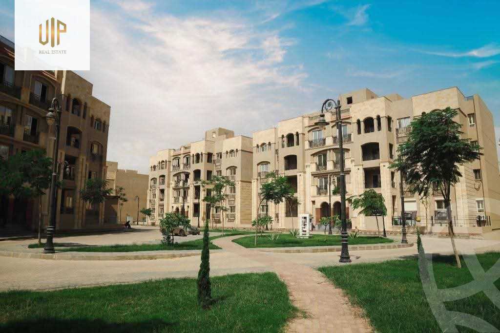 https://aqarmap.com.eg/en/listing/5807385-for-sale-cairo-new-cairo-compounds-rock-vera