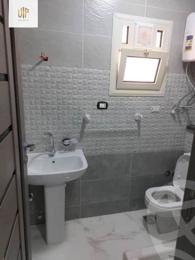 https://aqarmap.com.eg/en/listing/5807396-for-sale-cairo-new-cairo-compounds-safawa-residence