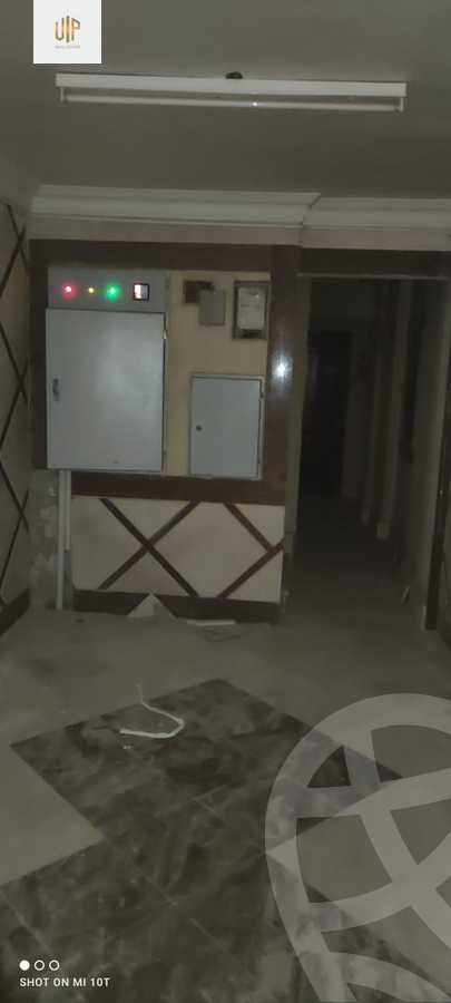 https://aqarmap.com.eg/en/listing/5854525-for-sale-cairo-new-cairo-compounds-zohour-life-compound