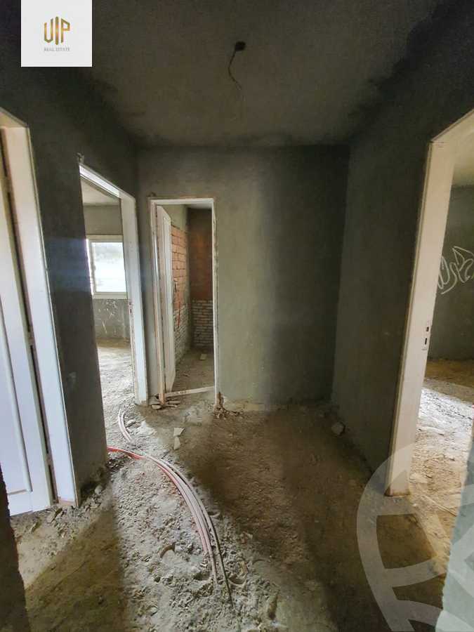 https://aqarmap.com.eg/en/listing/5854567-for-sale-cairo-new-cairo-compounds-la-rose