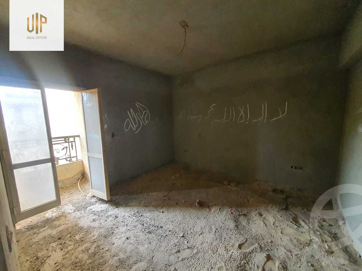 https://aqarmap.com.eg/en/listing/5854567-for-sale-cairo-new-cairo-compounds-la-rose