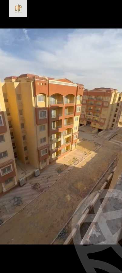 https://aqarmap.com.eg/en/listing/5856727-for-sale-cairo-new-cairo-compounds-loaloat-new-cairo
