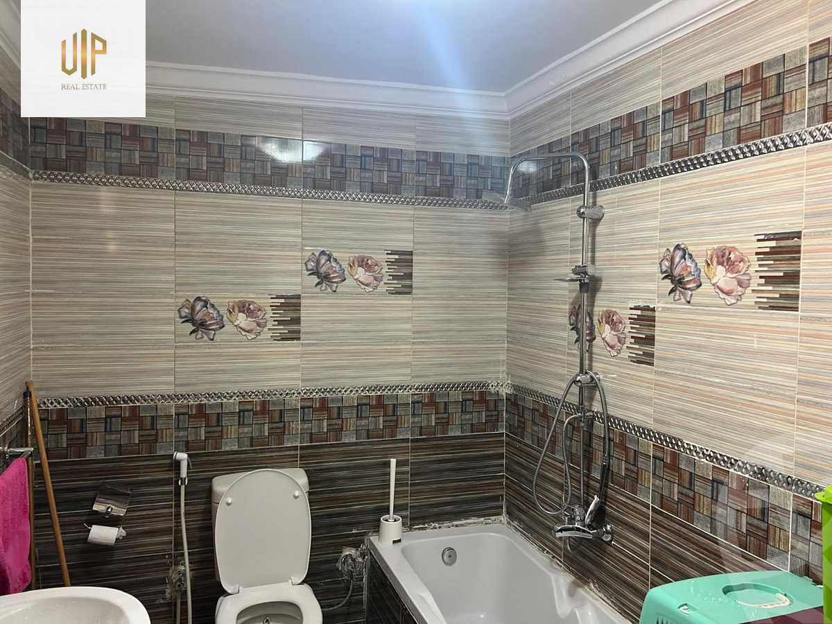https://aqarmap.com.eg/ar/listing/5881935-for-sale-cairo-new-cairo-ganob-el-akadamiya-south-academy-h-el-shaheed-sayed-zakarya-khalil-st