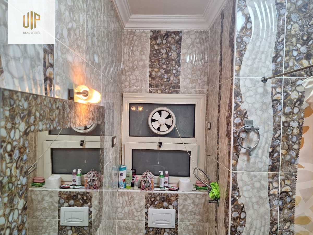 https://aqarmap.com.eg/ar/listing/5881962-for-sale-cairo-new-cairo-gharb-arabila-doctor-hani-maher-st