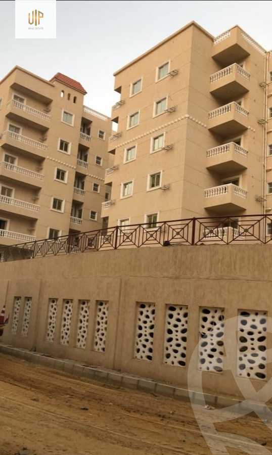 https://aqarmap.com.eg/ar/listing/5980918-for-sale-cairo-new-cairo-compounds-kmbwnd-lqdh