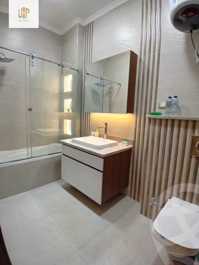 https://aqarmap.com.eg/ar/listing/6012847-for-sale-cairo-new-cairo-ganob-el-akadamiya-south-academy-g