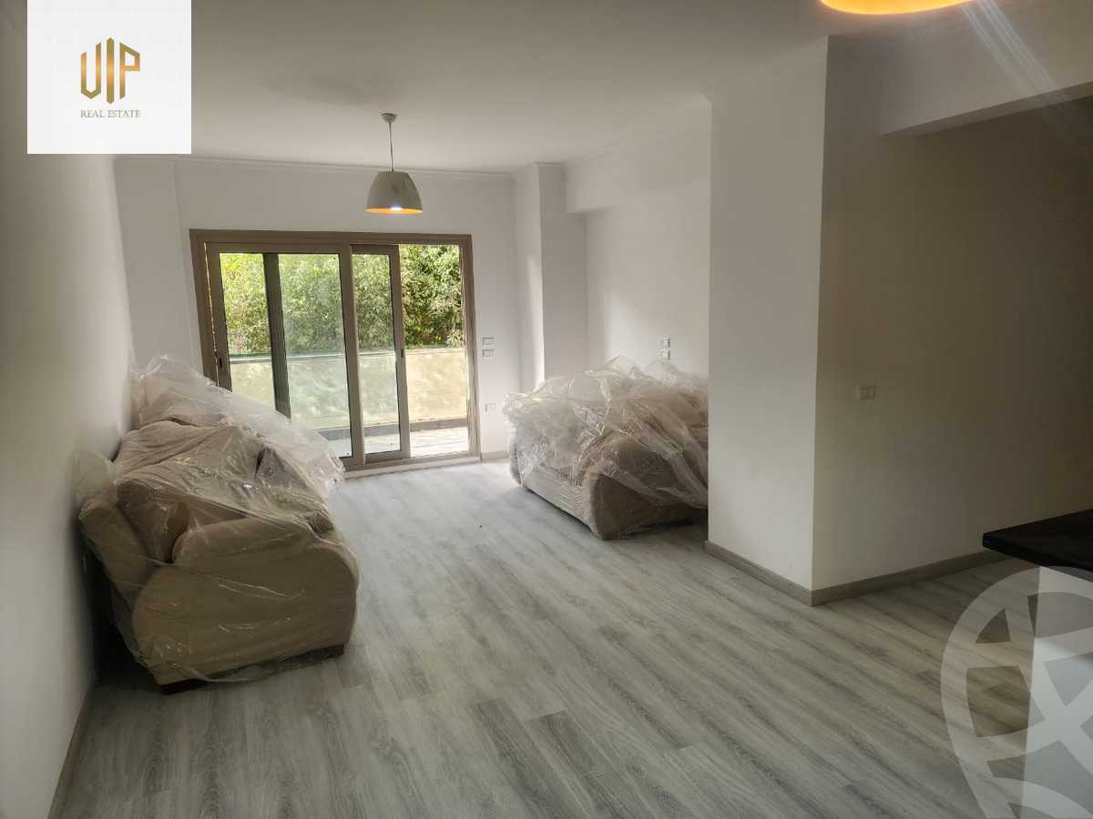https://aqarmap.com.eg/en/listing/6013060-for-sale-cairo-new-cairo-compounds-moon-valley