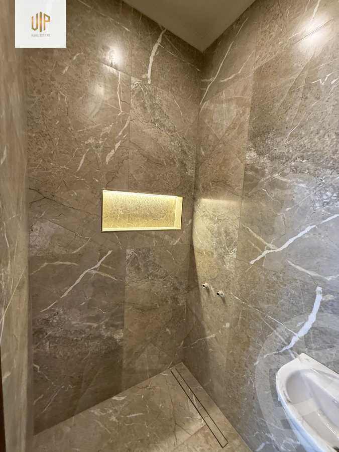https://aqarmap.com.eg/en/listing/6013256-for-sale-cairo-new-cairo-compounds-el-patio-oro