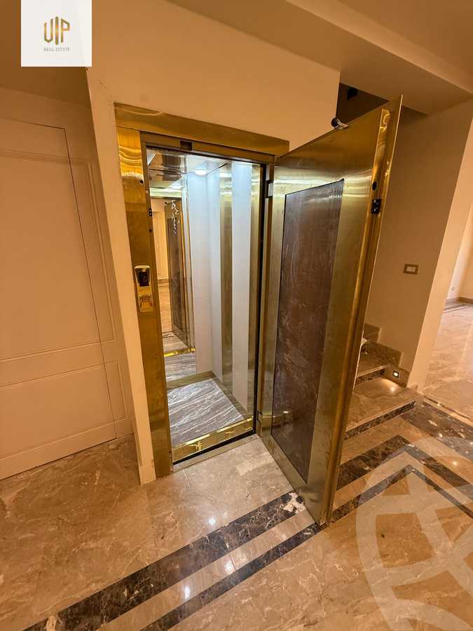 https://aqarmap.com.eg/en/listing/6013256-for-sale-cairo-new-cairo-compounds-el-patio-oro