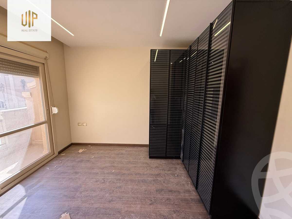 https://aqarmap.com.eg/en/listing/6013256-for-sale-cairo-new-cairo-compounds-el-patio-oro