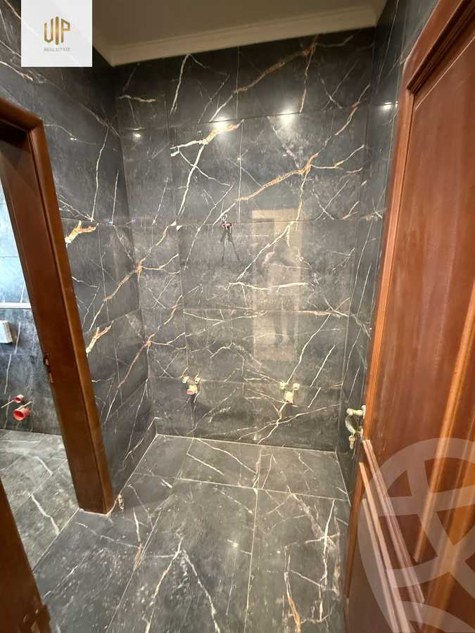 https://aqarmap.com.eg/en/listing/6013256-for-sale-cairo-new-cairo-compounds-el-patio-oro