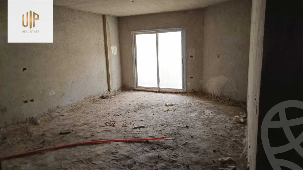 https://aqarmap.com.eg/en/listing/6013286-for-sale-cairo-new-cairo-compounds-lotus-compound-prestige-group
