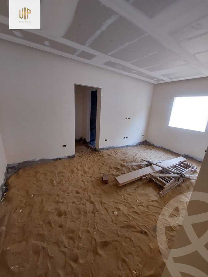https://aqarmap.com.eg/en/listing/6015039-for-sale-cairo-new-cairo-ganob-el-akadamiya-south-academy-a-al-mekdad-ibn-omar-street
