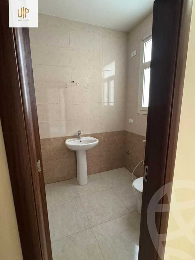 https://aqarmap.com.eg/en/listing/6098903-for-sale-cairo-new-cairo-ganob-el-akadamiya-south-academy-a-abdallah-ibn-tarek-st