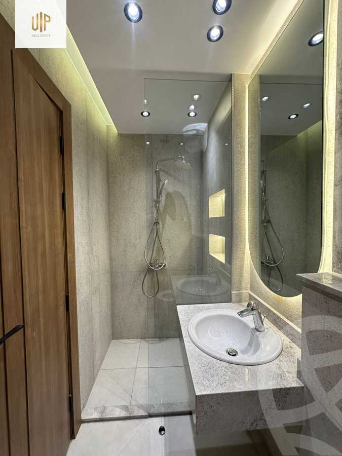 https://aqarmap.com.eg/en/listing/6138124-for-sale-cairo-new-cairo-compounds-stwn-ryzydns-by-ar-y-llttwyr