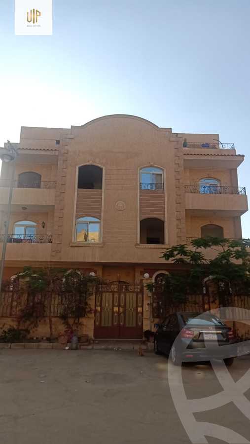https://aqarmap.com.eg/en/listing/6151543-for-sale-cairo-new-cairo-compounds-kmbwnd-ldf-lwtny