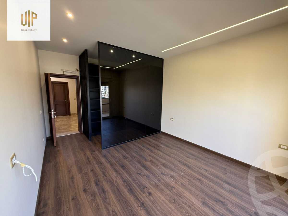 https://aqarmap.com.eg/en/listing/6152477-for-sale-cairo-new-cairo-compounds-el-patio-oro
