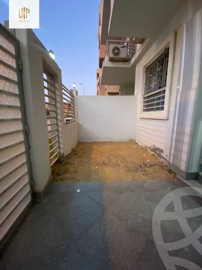 https://aqarmap.com.eg/ar/listing/6154200-for-sale-cairo-new-cairo-el-lotus-lotus-north-lmntq-lwl-llwts-lshmly