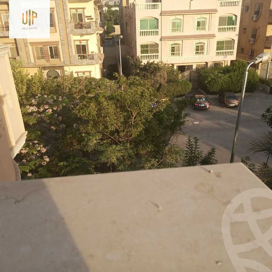 https://aqarmap.com.eg/en/listing/6165670-for-sale-cairo-new-cairo-ganob-el-akadamiya-south-academy-z
