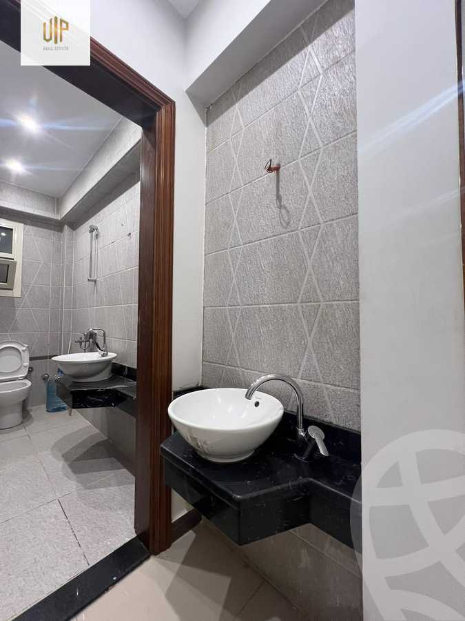 https://aqarmap.com.eg/ar/listing/6167414-for-sale-cairo-new-cairo-el-ahyaa-fourth-neighborhood-street-1