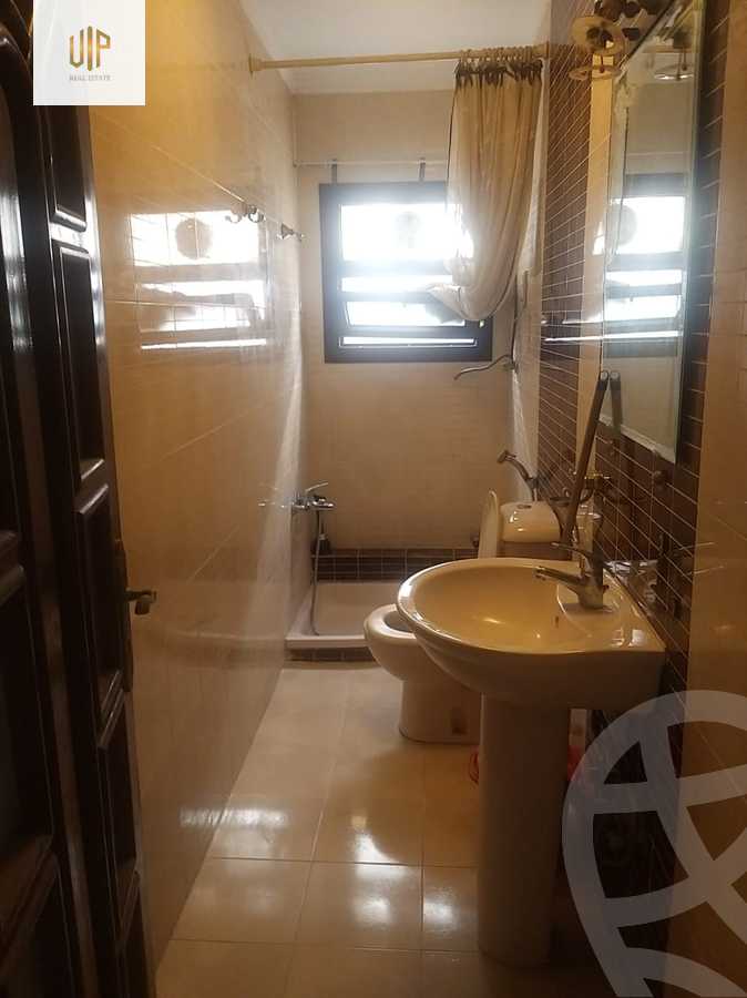 https://aqarmap.com.eg/ar/listing/6173358-for-sale-cairo-new-cairo-el-ahyaa-fourth-neighborhood-street-1