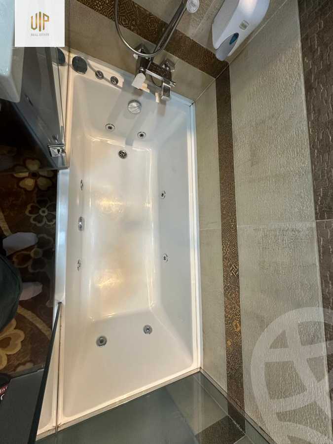 https://aqarmap.com.eg/ar/listing/6189215-for-rent-cairo-new-cairo-el-ahyaa-fourth-neighborhood-street-28