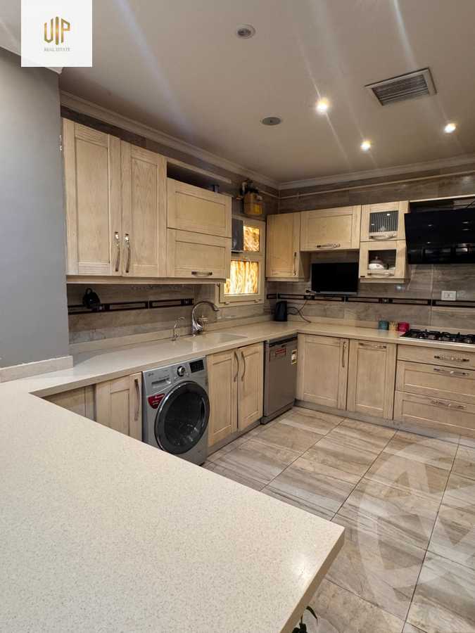 https://aqarmap.com.eg/en/listing/6196816-for-sale-cairo-new-cairo-ganob-el-akadamiya-south-academy-a-al-mekdad-ibn-omar-street