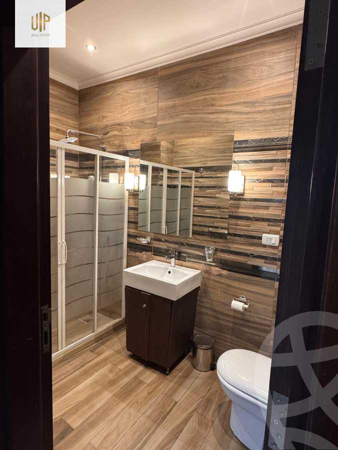 https://aqarmap.com.eg/en/listing/6196816-for-sale-cairo-new-cairo-ganob-el-akadamiya-south-academy-a-al-mekdad-ibn-omar-street