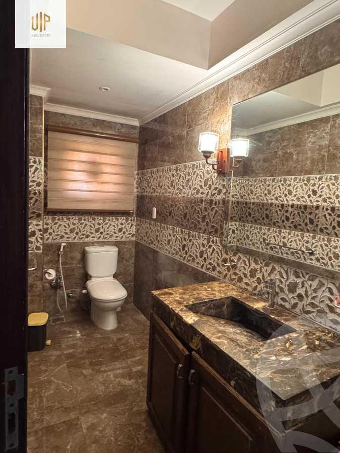 https://aqarmap.com.eg/en/listing/6196816-for-sale-cairo-new-cairo-ganob-el-akadamiya-south-academy-a-al-mekdad-ibn-omar-street