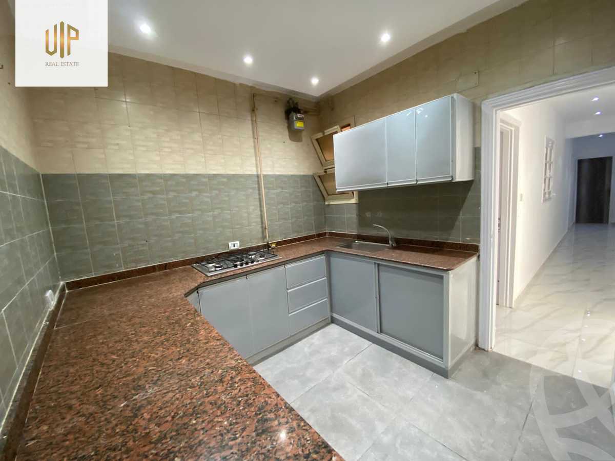 https://aqarmap.com.eg/ar/listing/6197174-for-sale-cairo-new-cairo-el-ahyaa-first-neighborhood-street-1
