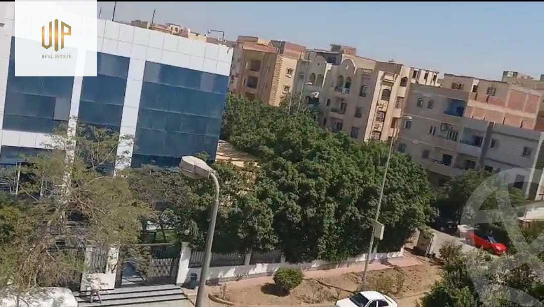 https://aqarmap.com.eg/ar/listing/6222309-for-sale-cairo-6th-of-october-el-ahyaa-neighborhood-1st-eighth-neighborhood